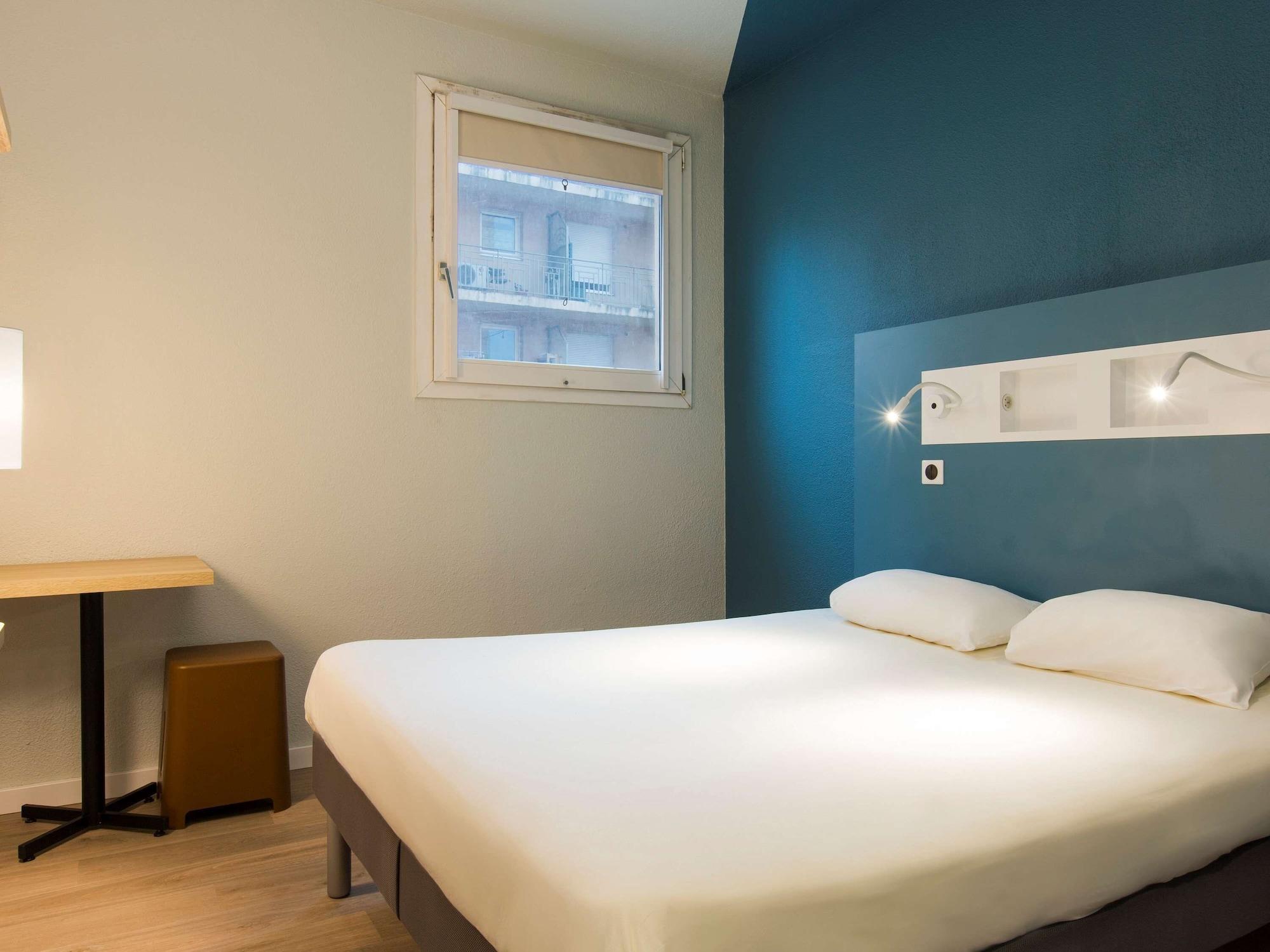 Ibis Budget Bourgoin Jallieu Centre Ngoại thất bức ảnh
